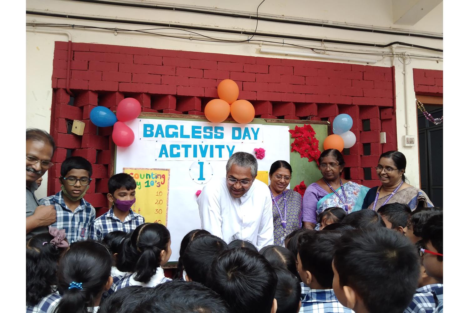 A Day of Learning Without Bags